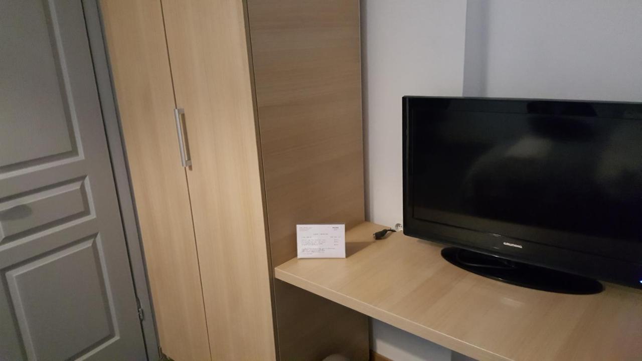 Park Rooms Dugo Selo Exterior photo